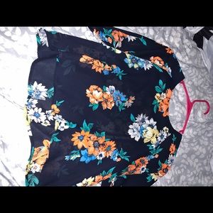 Forever 21 Floral crop top